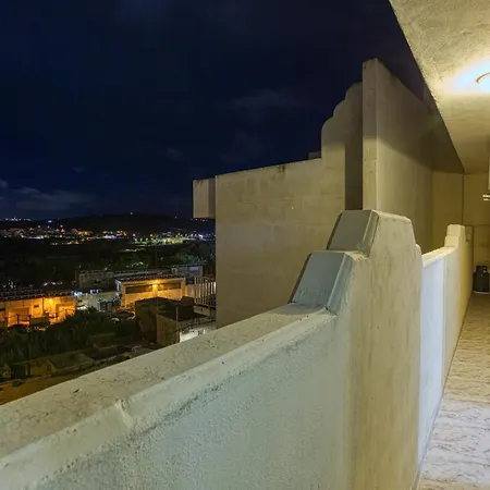 Large 3br With Private Balcony, St'pauls Bay By 360 Estates Apartman *